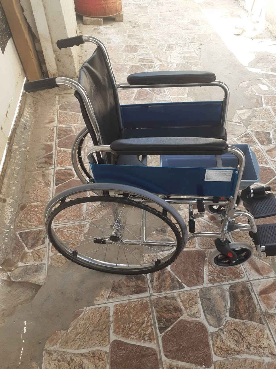 مستعمل نظيف • عربانة بالكارتون • سخان تعليك