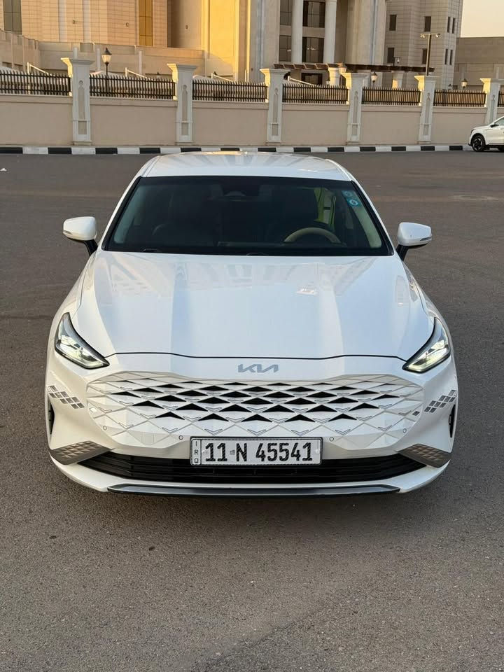 2022 ماشية 78 مكفوله ***********
مكينه 2500بانزين فقط
