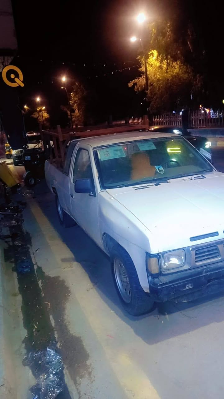 بيك اب موديل 93 قمارة وربع رقم ديالى بأسمي رقم انكليزي بس استلمة هزة وسنويةلل31 شاصي  كشر حدادية نضيفة *********** واتساب فقط
