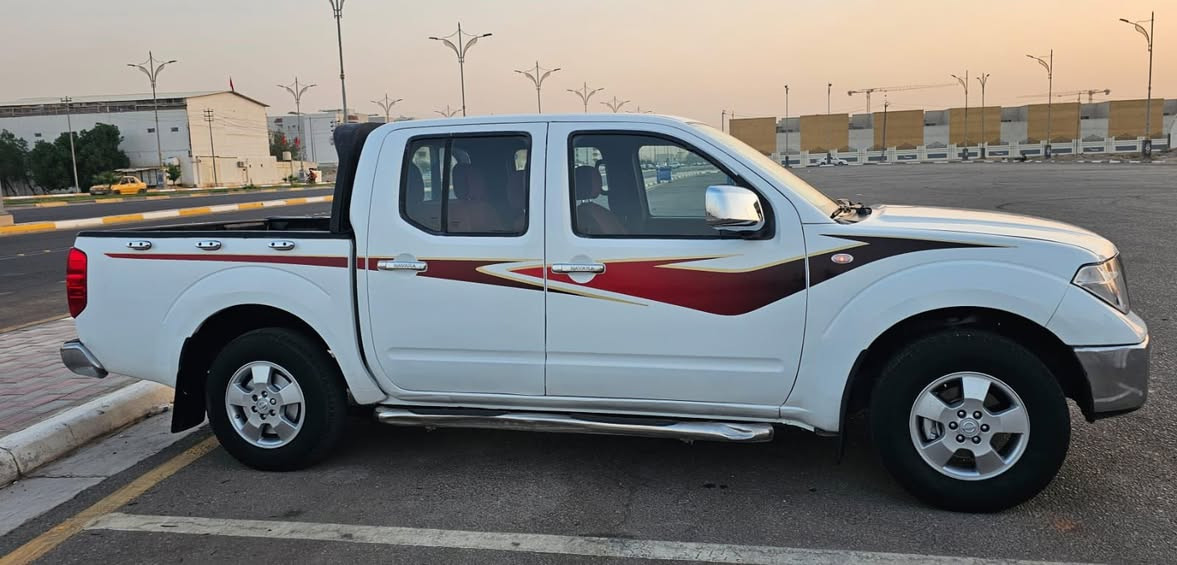 السلام عليكم نيفاره 2009للبيع رقم بغداد دولي سنويه 2030 مكفوله من العيب الشرعي بيها فقط صبغ مكانات مكينه بلاد وكيراوتماتيك خير من الله حداديه وتخم تاير وتبريد وي السويج السياره جاهزه مابيها نقص العنوان كربلاء السعر 88 وبيها مجال بسيط 
***********

