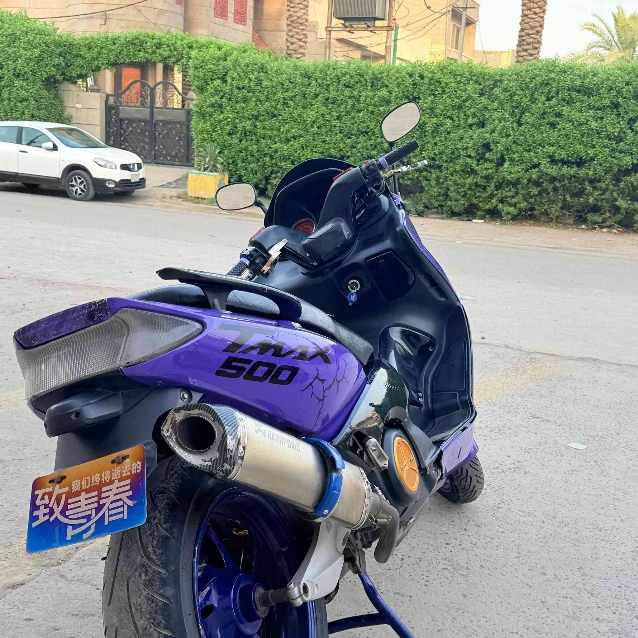 T MAX 2008 
الدراجه مكفوله كفاله عامه و صبغ والوشوم للتعديل فقط الدرجه مكفوله كامله شلعه شك كاع معدل 180 دراجه مصروف عليه هواي كلش صالنصه رياضي اليدات رياضي الدرجه تعبان عليه و صارف عليه هواي صبغها يم منتظر الخفاجي معروف بل منصور 

سعرها مناسب 
مكاني المنصور الاسكان 
***********
موجود وات ساب فقط 
فيس ما متواجد
