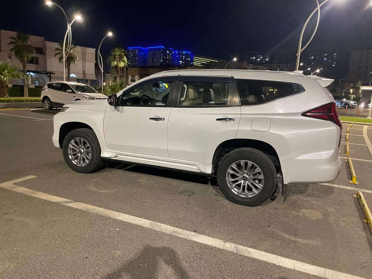لبيع 🚙سياره باجيرو سبورت--مديل2020

خليجي مكفوله كفاله عامه عدا الجاملغ الخلفي شبر pR ماشية 110 قابله للزياده
 مواصفات 
***********
————-

فتحه

فول حساسات 

بصمه

كشنات جلد  لون مشمشي

سبع راكب 

سايد بريك بصمة

مري شفط

تلاث قطع تبريد🥶

شاشه اعطال

شاشه كبيره وكامره خلفيه

شاشه  تبريد 

لد نهاري

لايت زنون 

كشافات

ولايت ويه السترن 

دواسات جانيبه

ويل كبير

ويل كب

محرك6

كير 8نمره

شفتات  استرن 

تحكمات استرن جهدين

مثبت سرعة

فورويل ماوس

قياده ذاتيه 

جام 4 __2__O

تخم تاير كله جديد

مانع انزلاق  وهواي بعد

 مواصفات 

وادامه عامه  على السياره 

سعر220   لشراي

رقم اربيل  الجديد 

مكان السيارة البصرة
