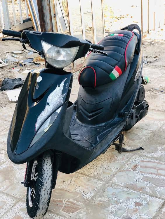🧿السلام عليكم
🛵دراجه ماكس عدله للبيع. لدراجه جاهزه  برغي مامفتوح بيه سلف هندر كهرباءيات كله شغاله ختم واحد  وي المكينه 
الستفسار عله هاذه الرقم ***********📞
السعر 850💸@مكلف بنشر كروري حيدر
