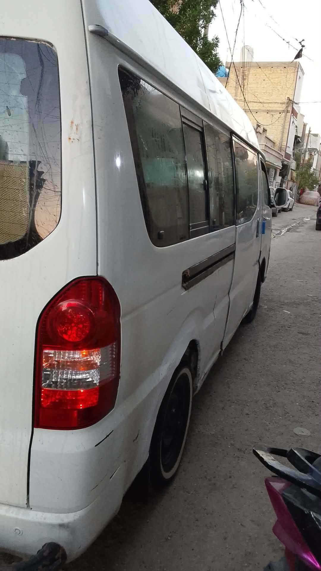 اعيد نشر بسبب وعود الكاذبه اذا مو شراي لا تعبني رجأا  السلام عليكم سعر 26قفل من الخير شيري 12سياره ماندل راعيه كوم حديد سنويه عضم عاج منتيهه21 مطلوبه غرامات فقط بس 200الف اقره تفاصيل زين هيئه مامسجله ابيعلك كوم حديد اكفلك سرقه وعشائري بيهه مكيهه بطه 2ونص كير عادي لا تنقيص ولا تبخير اكسن مال هايسه كهربائية كلهه شغاله صدر تخم تاير نقصه بس باور مايشتغل جام يرفع وينزل سنتر لوك سياره اطلع وين مايعجبك رقمهه بصره احمر مستعجل ع بيعتهه سعر26مو شراي لا تخابرني وتعبني وضل شنو تفاصيله هاي كلهن ذاكرهن الك واسف ع اطاله مكاني واسط الصويره***********
