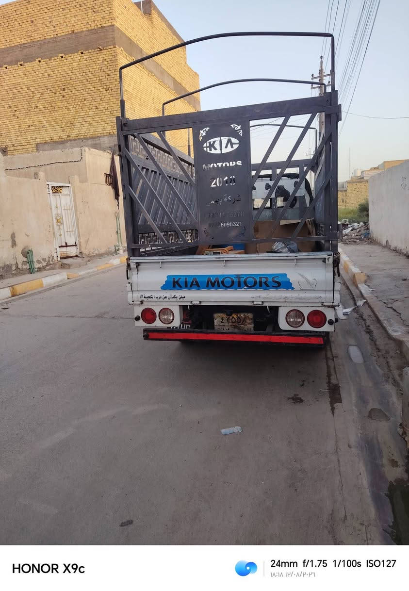 السلام عليكم كيه فحل مودل ٢٠١١
مكينه كير اكسل شاصي ضربه
وصبغ مكفوله كفاله عامة
تخم تاير خلفي امامي نص عمر
كهربائيات كله شغاله حدادية جديده
ابيع بدون محجر  رقم سليمانيه ابيع وكاله
ابو الوكاله العامه يحولك وموجود السعر 90 وبيها مجال للشراي رقم الهاتف ***********
