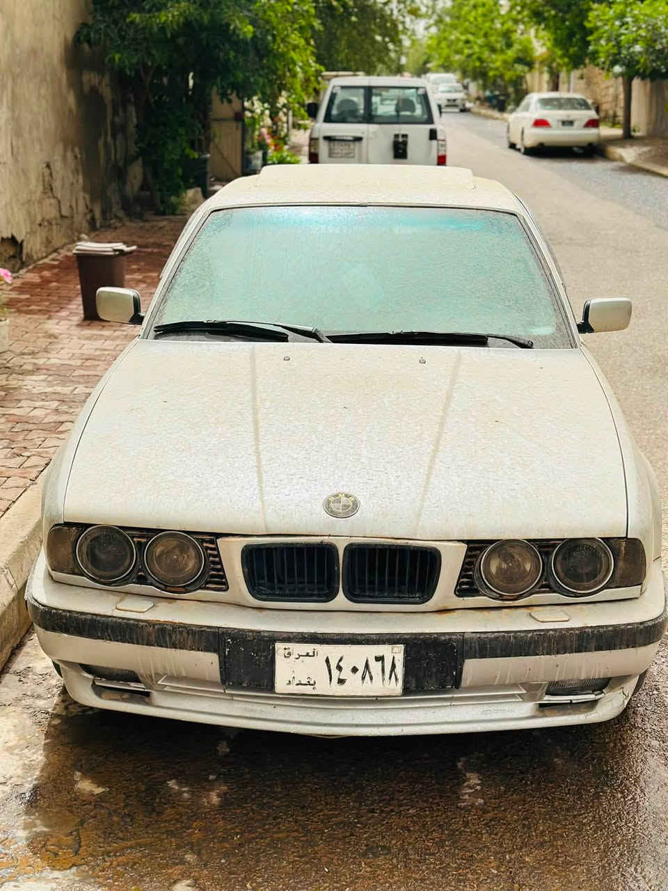 سەرەتا بەناوی خوای گەورە
ماشاالله لەماڵی هەموو لایەک bmw e34  مۆدێل ١٩٩٢ سەیارەکە بەس ماشاالله ی دەوێ ئاڕمی پلاستیکی هەولێر بەشەرتی ئاڕم و ئەوەلیات و موس و بڕاوە و غەرامە  ٥٢٥ تۆماتیک  گێڕ و مەکینە و ئەکسل و تەقە و ڕەقە بە شەرت کامل بۆیاخ لەسەر ساغی چەکوش بە گیانیەوە نییە سڵاید دوو جام کارەبا ئاوێنە کارەبا تەبرید سارد و گەرم دوگمەی s و بەفر مەزبوت لایت ئەڵقە  دەعامی پێش و دوا سپۆرت m ویل و تایەی m18 دوسایز ویلەکانی لۆکە ناو ڕەش و ناوەی لە دەرەوەی جوانترە تکایە گەر مشتەری نیت سەرمان مەئێشێنە

 سعری ٥٥$ و مەعامەلەیەکی برایانە

 شوێن هەڵەبجەی شەهید 

***********ـ***********
