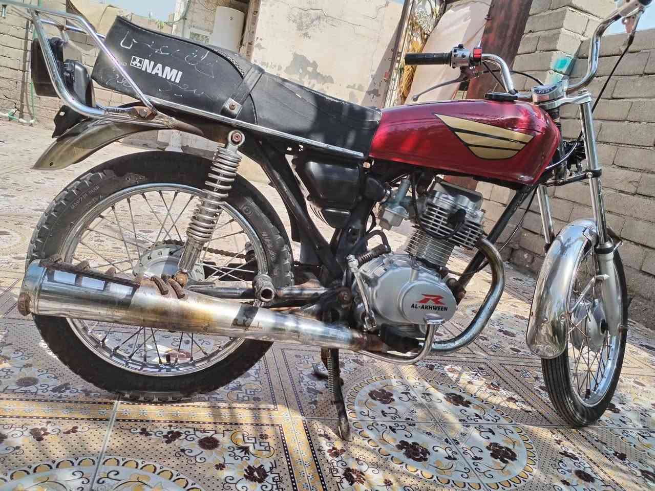 دراجه ادوات محرك رابيدو نضيفه حربيه
سعر 400 بيها مجال بسيط

***********
