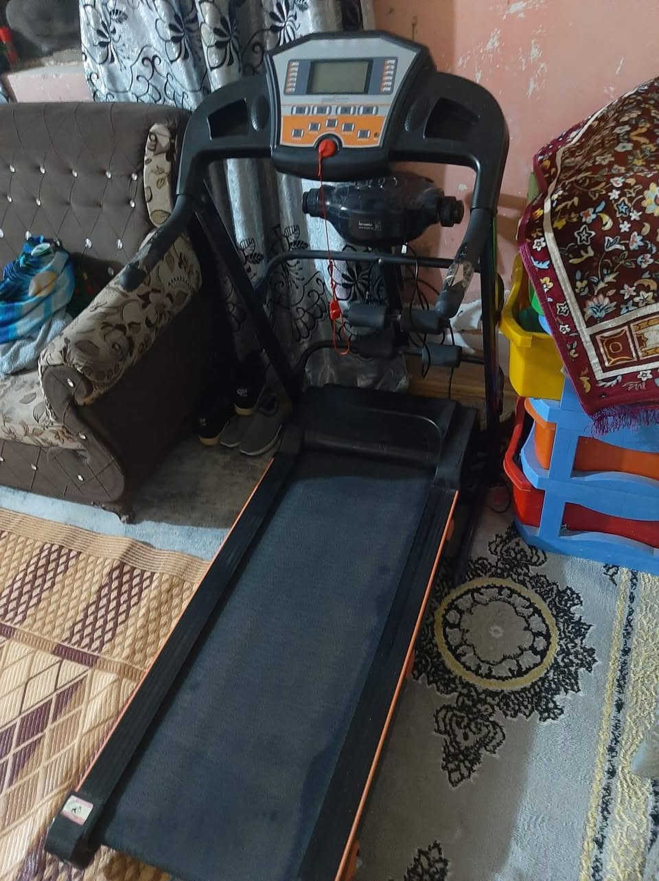 جهاز ركض أو جري مستعمل الماطور مالته عطلان استعمال قليل يتحمل اوزان عاليه
مكاني بغداد

الماطور مالته سعره رخيص ميكلف اليناسبه يتواصل وياي 

على هذا الرقم *********** متواجد واتساب
