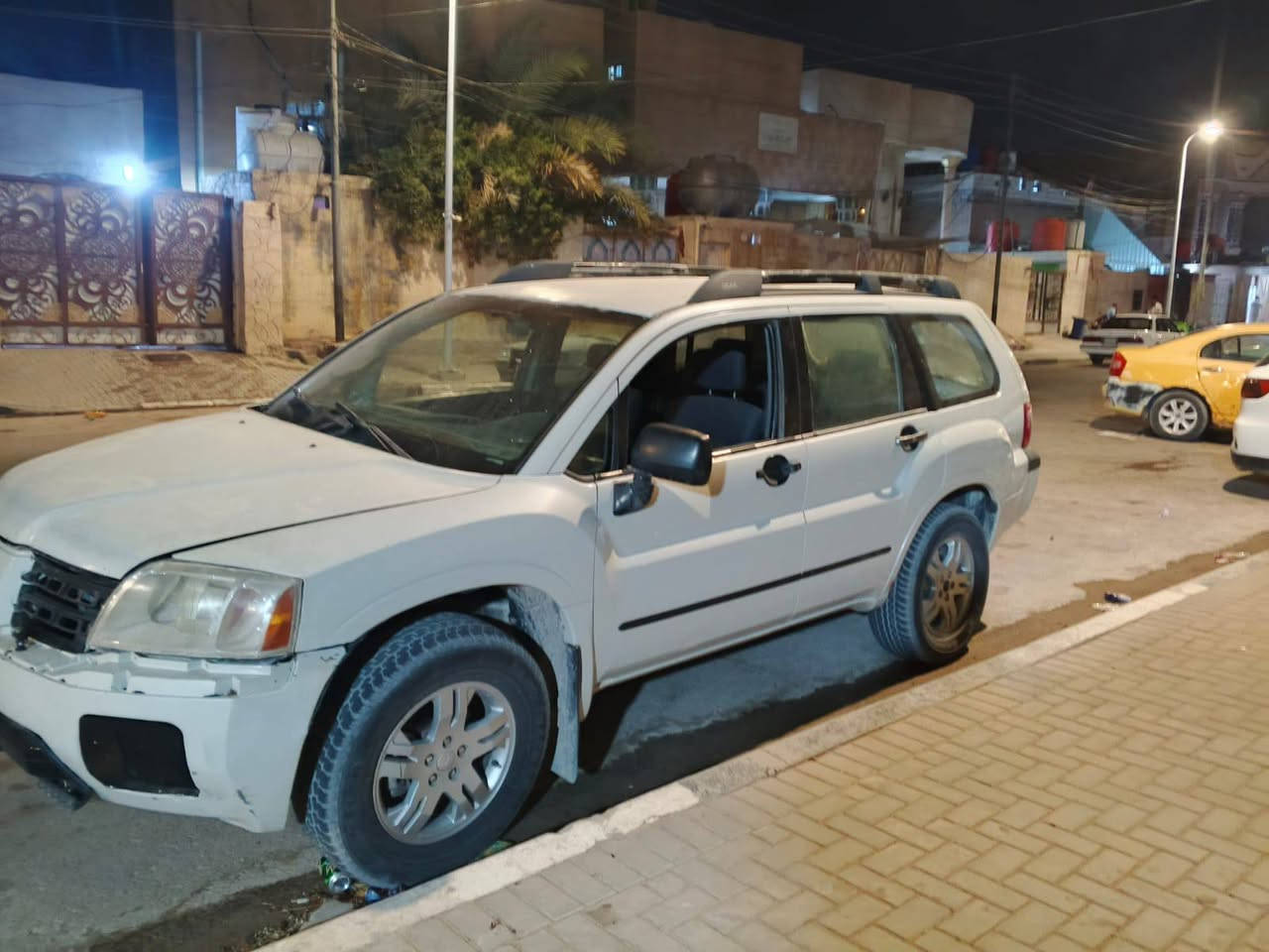 مستوبشي 2002
رقم بصره تحويل مباشر 
سنويه ساقطه 2024
بيها محرك وكير كامري ابو جف مكفولات
السعر 27 
العنوان البصرة 
اتصال***********
