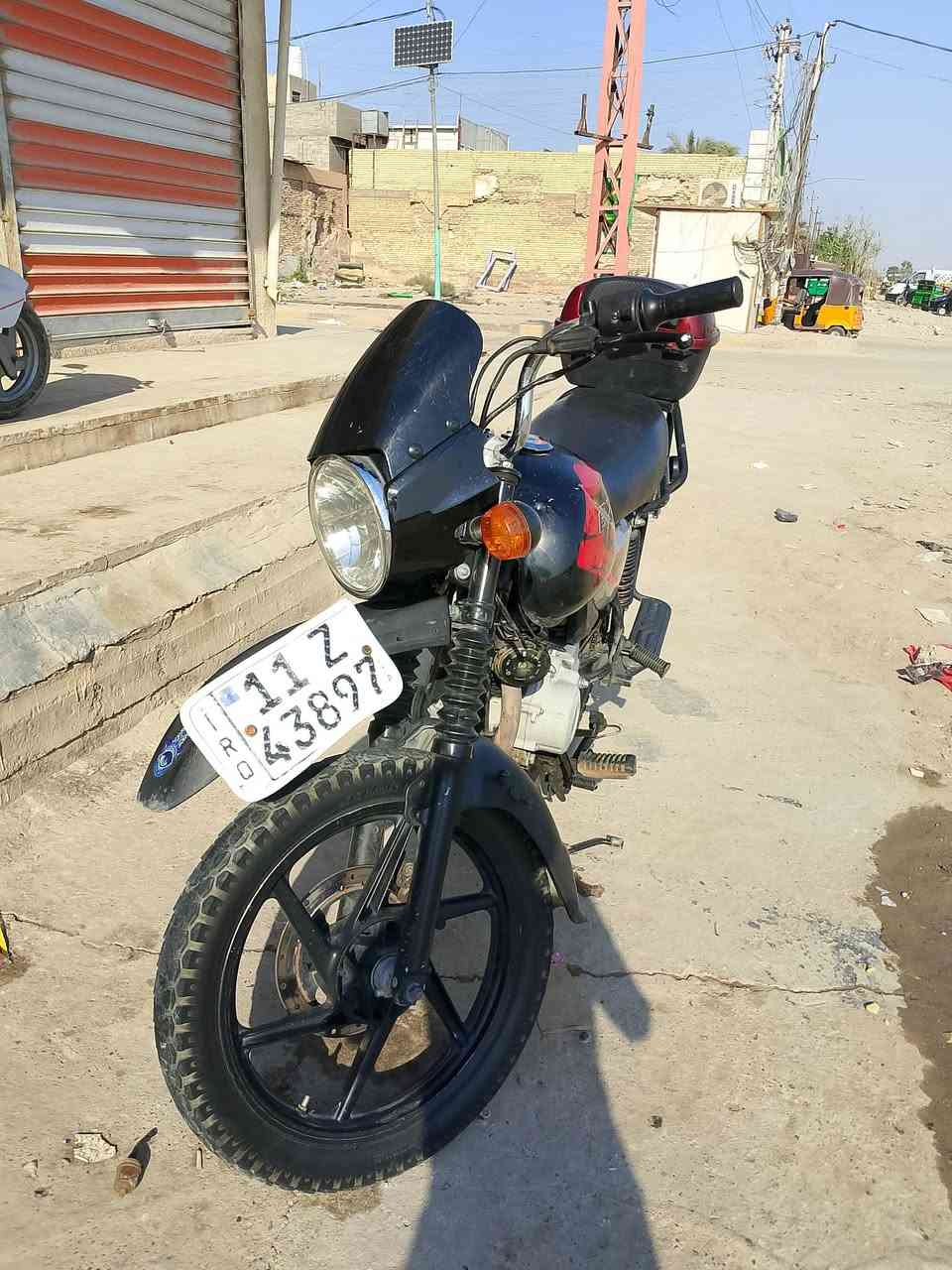 السلام عليكم بوكسر سنوية + تحويل مباشر موديل  22 شهر ال 11شكل ال 23 
الدراجة مكينة مفتوحة ومجفتة تجفيت شركة الدراجة كل نقص ما بيها مكينة مثل الساعة بياع شراي رجأ لا تعبني 
عليها لايت زنون اصلي سلف هندر كهربائيات كلة شغال 
السكن غزالية السعر #مليونين و 100+ مكلف بنشر فقط واتساب ***********
