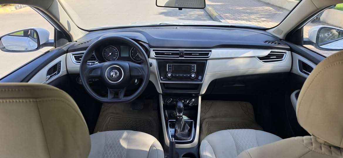 ام جي ٥ • ٢٠٢٣ • ٣٢٠٠٠ كم