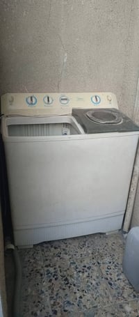 للبيع .كلهن شلعه وحده .شغالات سعر 150كلهن