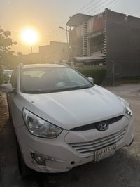 للبيع توسان ٢٠١٣ التواصل واتساب فقط  07749696999