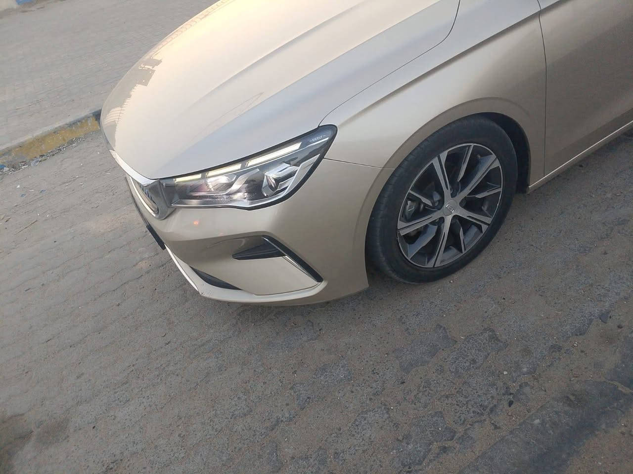 جيلي • ٢٠٢٤ • ٣٠٠٠٠