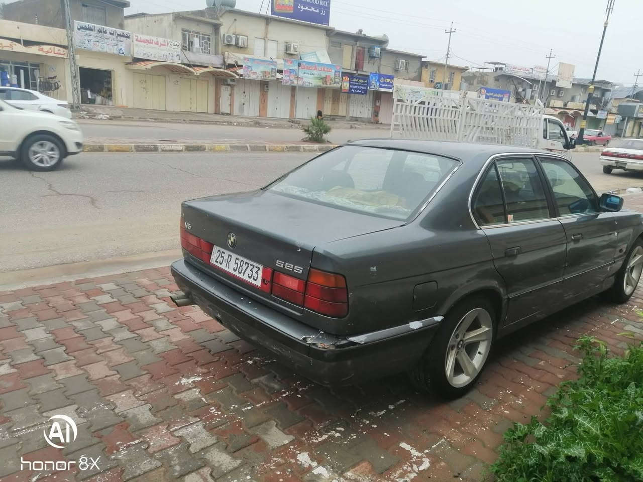 بي إم دبليو 525 • محرك ٢٫٥ • جير عادي