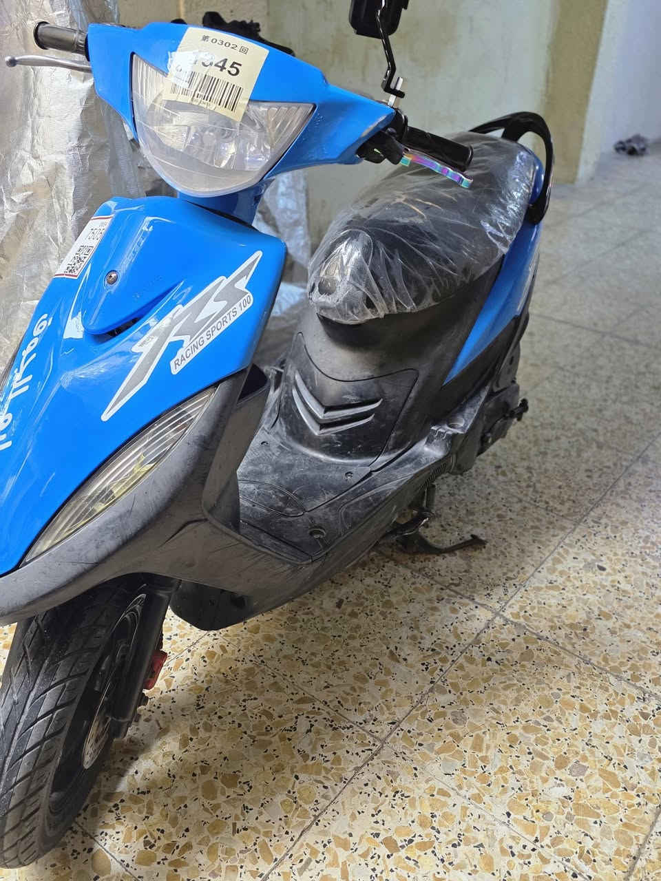 ماكس عدله للبيع
كفرات تجاري مكينه بلادي ملحه دراجه بلاديه بس كفرات شلعه ومعدل دراجهه حلوه ونضيفهه شغال كهرباء كلهه العنوان حي العامل سعر 650 رقم ***********
