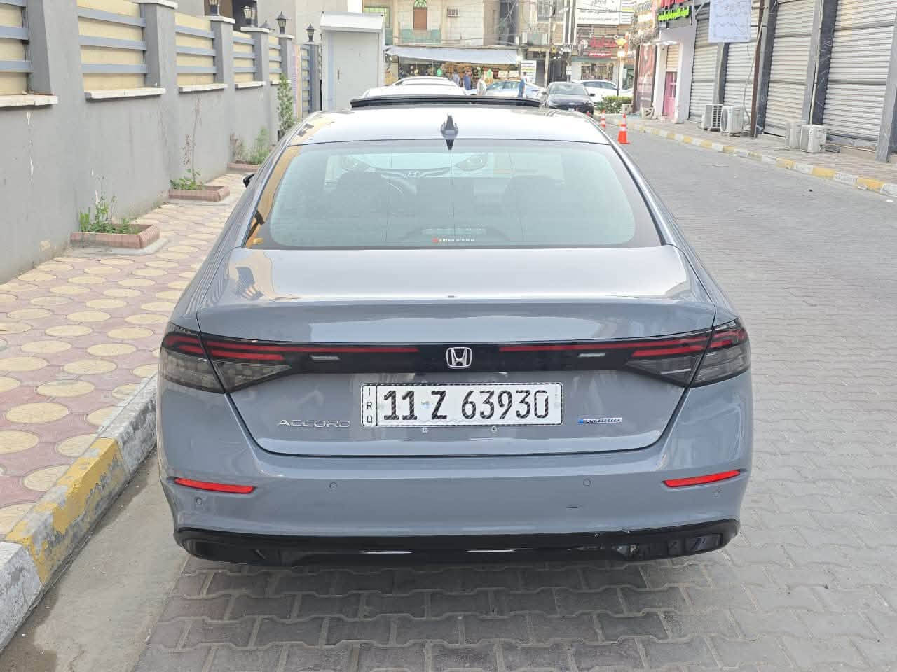 هوندا اكورد exl موديل 2023 هايبرد 
 
السيارة ماشيه ٥٠

فول مواصفات 
• مكينة 2000 هايبرد تنفس طبيعي
• كير اوتوماتيك 
• شاشة كبيرة
•فتحه سلايد
• كاميرا خلفية 3 انظمة
• كرسي كهرباء جلد  لون اسود  
• رادار امامي
• مانع تصادم
• محدد مسار 
• تصحيح مسار
• شفتات بالستيرن
• مثبت سرعة
• مانع انزلاق
• دخول ذكي 
• إنارة ترحيبية
• هندبريك كهرباء
• عداد ديجيتال
•لايت عدسات زينون
• نظام اوتو لايت Auto
• لايت العالي زنون 
اوتو هولد للبريك
• حساسات مطر 
• حساسات امامي خلفي 
• حساسات ضغط هواء الإطارات
• أوامر صوتية
• 4 أنظمة قيادة (eco,individual , sport,normal )

السياره وارد امريكي فقط بنيد مصبوغ بدون دواخل بدون شاصي  ولا لغود

السعر 178 قابل للتفاوض 

مكان السيارة بغداد 
***********
