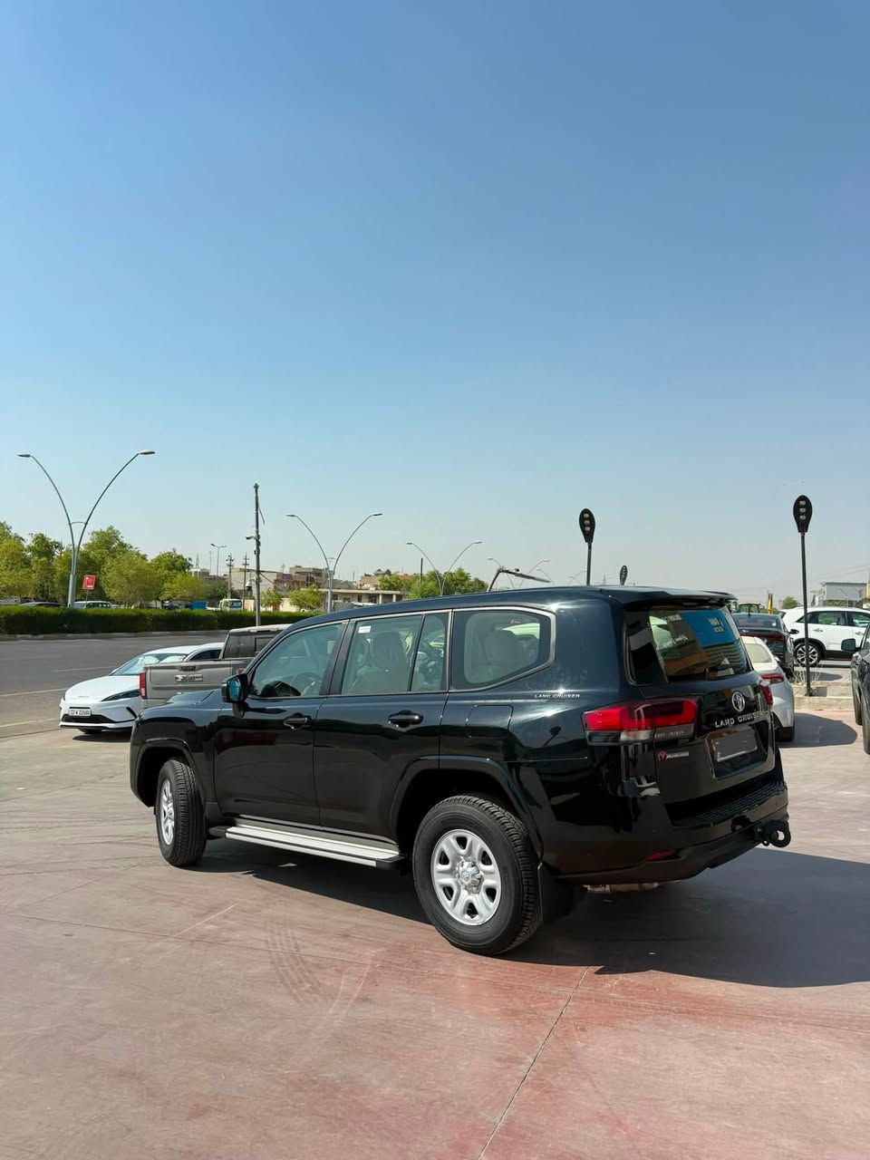 تويوتا لاند كَروزر موديل ٢٠٢٤
شركة جيهان زمان GX ماشي km 7000
كفالة عامة كلشي مابي كولشب شرط سيارة السعر رقم مال واتسئاب موجود
٢*********** فقد واتسئاب

