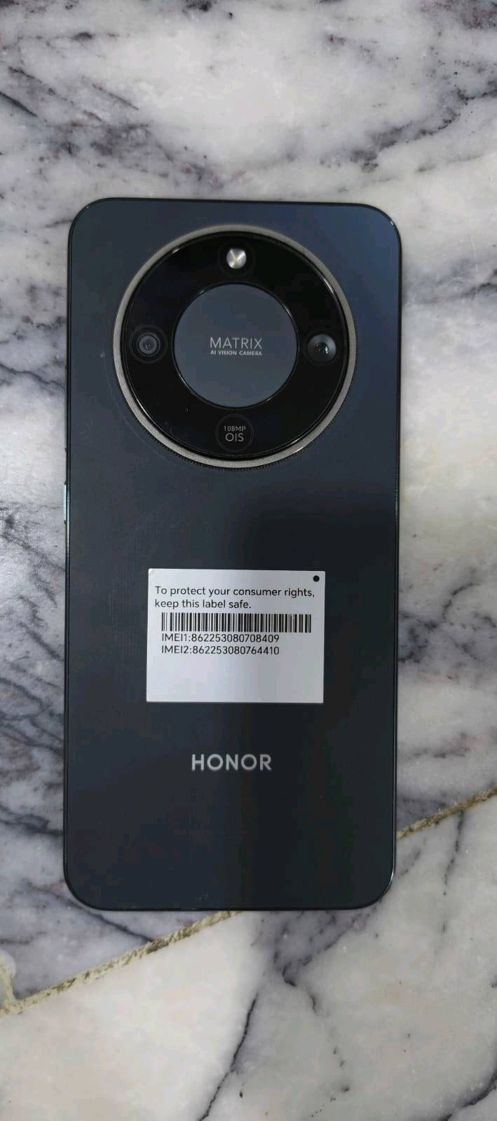 جهاز Honor x9d مستعمل 3 شهور 
اخذتة ب600 اريدة بـ500 وبي مجال
حيل نضيف مابي اي عطل لو شي استعمال خفيف مجرد واتساب وهاهي الجهاز حيل نضيف 
مكاني بغداد حي الحسين للاتصال ***********