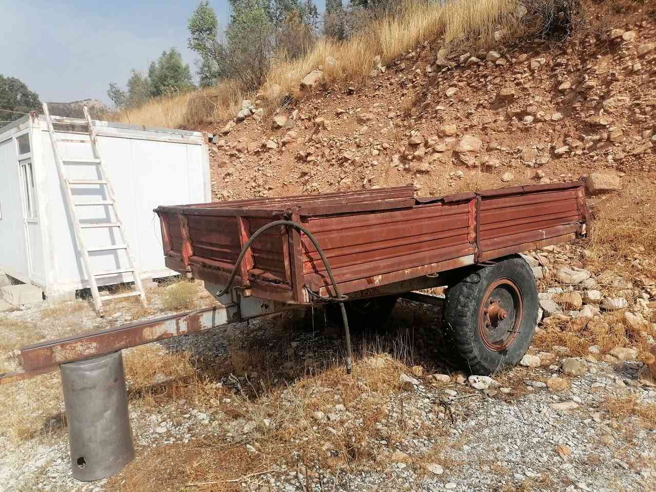 للبيع • مركبة • نوع غير مذكور