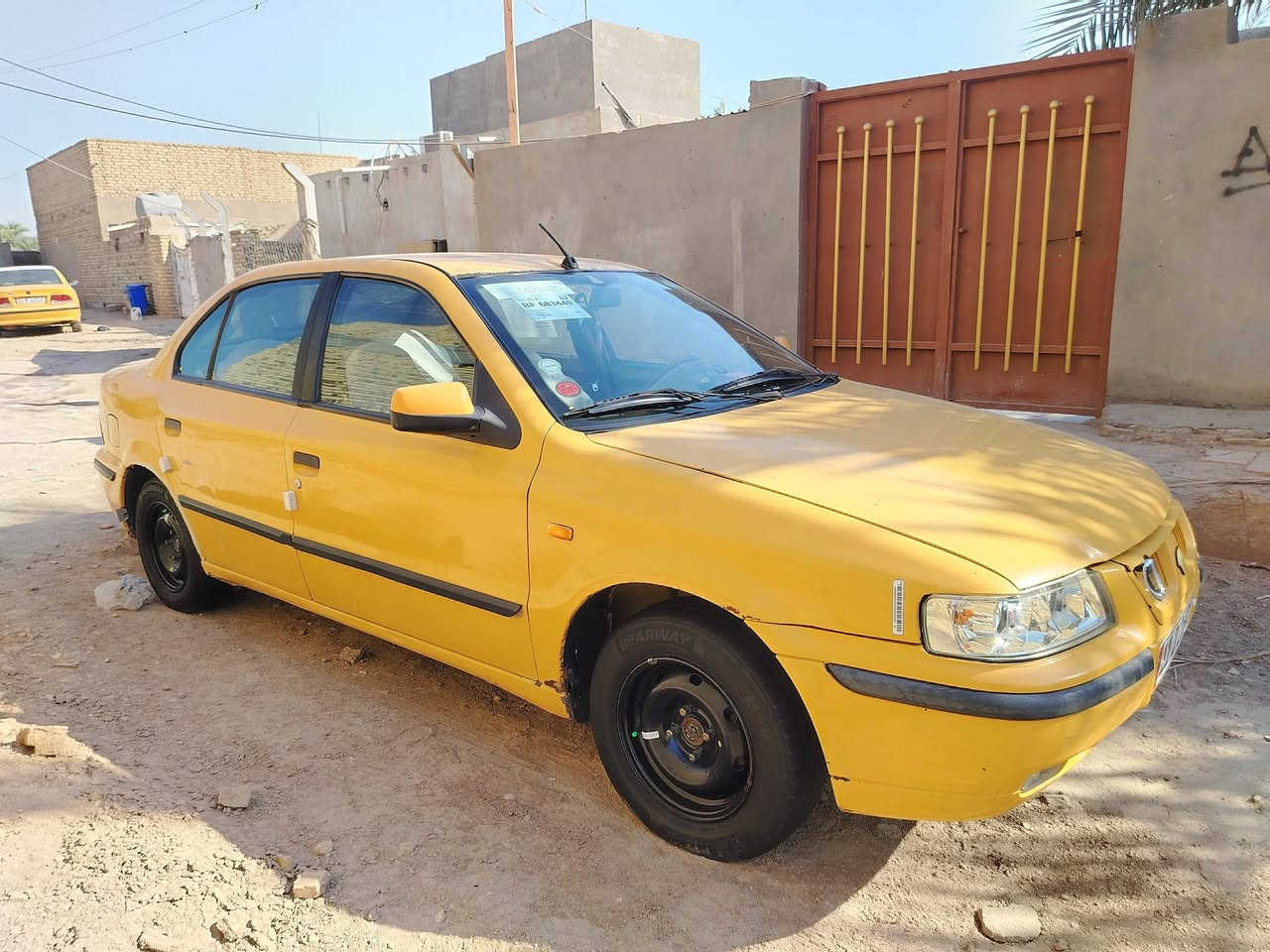 سلام عليكم سمند للبيع 2010 رقم بغداد بأسمي سنويه لل ٣١ سياره جاهز من كلشي تبريد وي السويج نضافه السياره مثل الصوره تجي تفحص وتشوف بعينك ٣١ وبيه مجال بسيط ما متواجد فيس رقمي ***********
