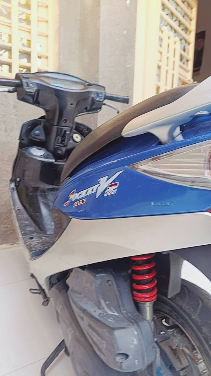 كامكو في تو 11مكفوله من لفتح محرك شركه كله شغال مابيها اي نقص جاهزه شغل وطلع سعر 700 الف رقمي ‏‪***********‬‏
