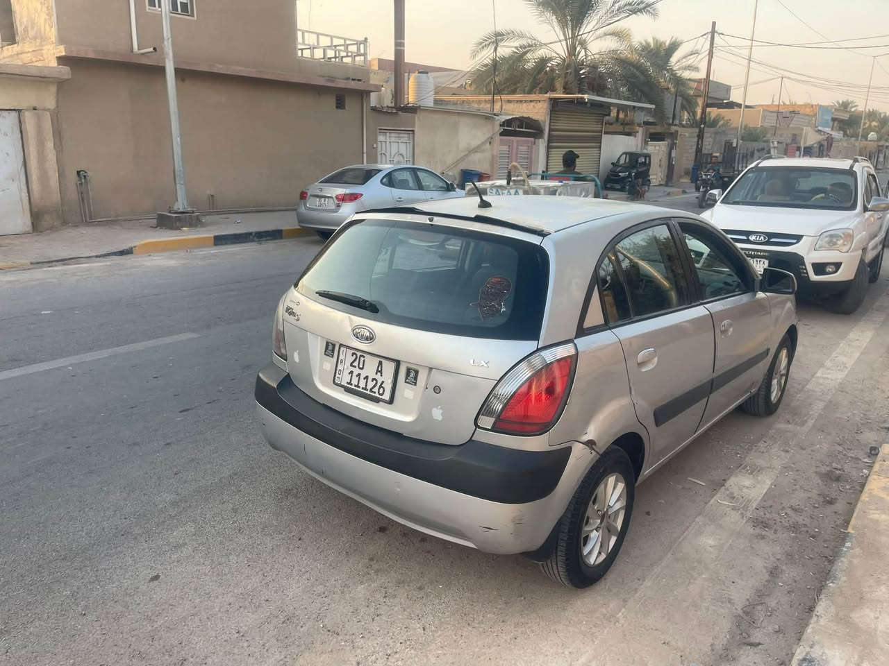 السلام عليكم
كيا ريو هاج باك موديل ٢٠٠٨ واريد امريكي  رقم ديالى ابسمي  تخم تاير صدر جديد محرك وكير خير من الله السياره مال جناي التبريد قبل سبوع راح الغاز وبعد ماسويته
***********
العنوان جديده الشط قرب بوابه الراشديه
السعر ٦٣ بيهه مجال حك الجيه
