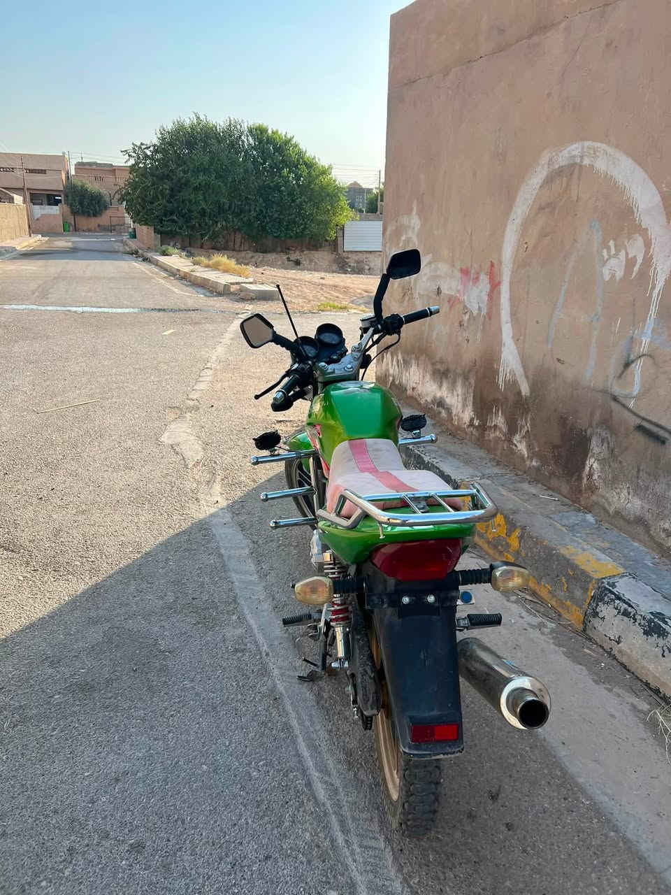 ماطور هيوشه موديل 2024نضيف 
محرك ما مفتوح 
وكير ما مفتوح    للتواصل ***********
