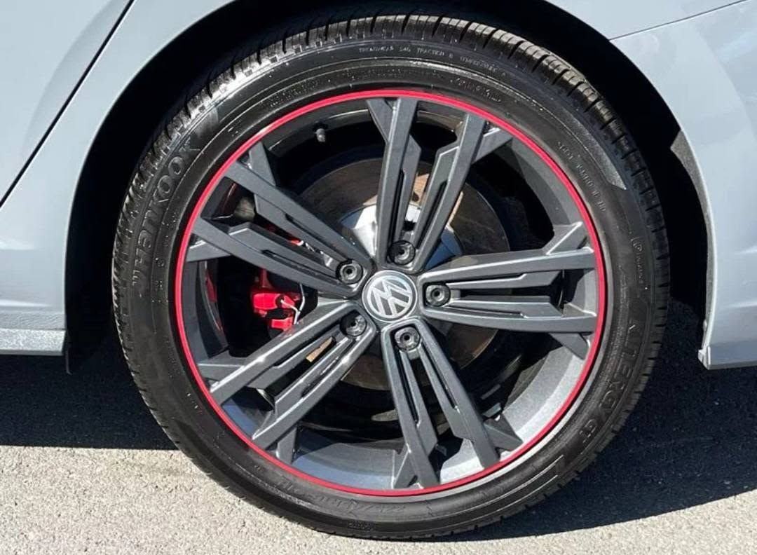 ⚜️VW Jetta⚜️
مۆدیل : 2019 👉

ڕەنگ : چیمەنتۆیی ناوازە 🩶

بۆیاغ : کلین تایتڵ دەعامی لۆ دەعامی بەشەرت 👍

مەکینە : V4
2.0Turbo 🔥

مواسەفات : GLI ❤️‍🔥
شاشە گەورە - کامیڕە - حاسە - کورشین هیتەر -  کورشینی دواوە هیتەر  - ئاوێنە ئیشاڕەت - لایت پێش و پشت لید - لایت زینۆن - بیلاد سەقف ڕەش - زۆر مواسەفاتی تر فول فولە 🫡

ماوەی ڕۆیشتن : 74,000Mile 👌

نرخ : 160$ 💵 مەجال

تێبینی// سەیارەکە زۆر پاک و خاوێنە هەموو شتێکی بیلادی ماوە یەک دەستە بێ کێشەیە گێڕ مەکینە تەبرید ڕادار بەردی گزۆز تەحویل وەکالە غەڕامە هەمووی بەشەرت بۆ زانیاری زیاتر پەیوەندی بکە لەگەڵ ڕێز .

ژمارەی تەلەفۆن 📱 :
*********** viber.whatsapp أربيل, العراق
