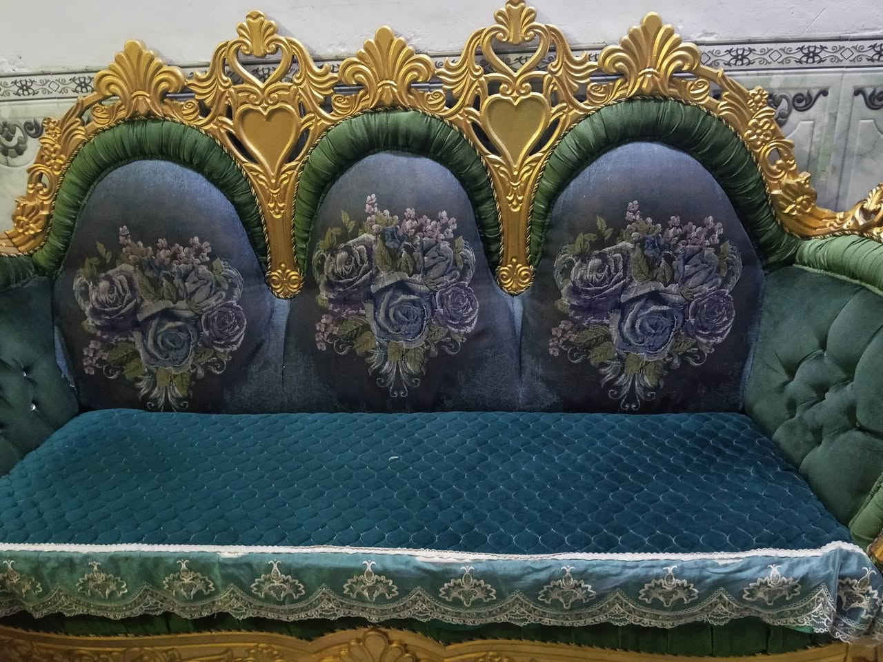 السلام عليكم للبيع تخم ملكي أخو الجديد كلشي مابي شغل عراقي نضافه 90/100 السعر خاص للاستفسار *********** واتساب
