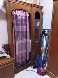 اخشاب • مع شاشه