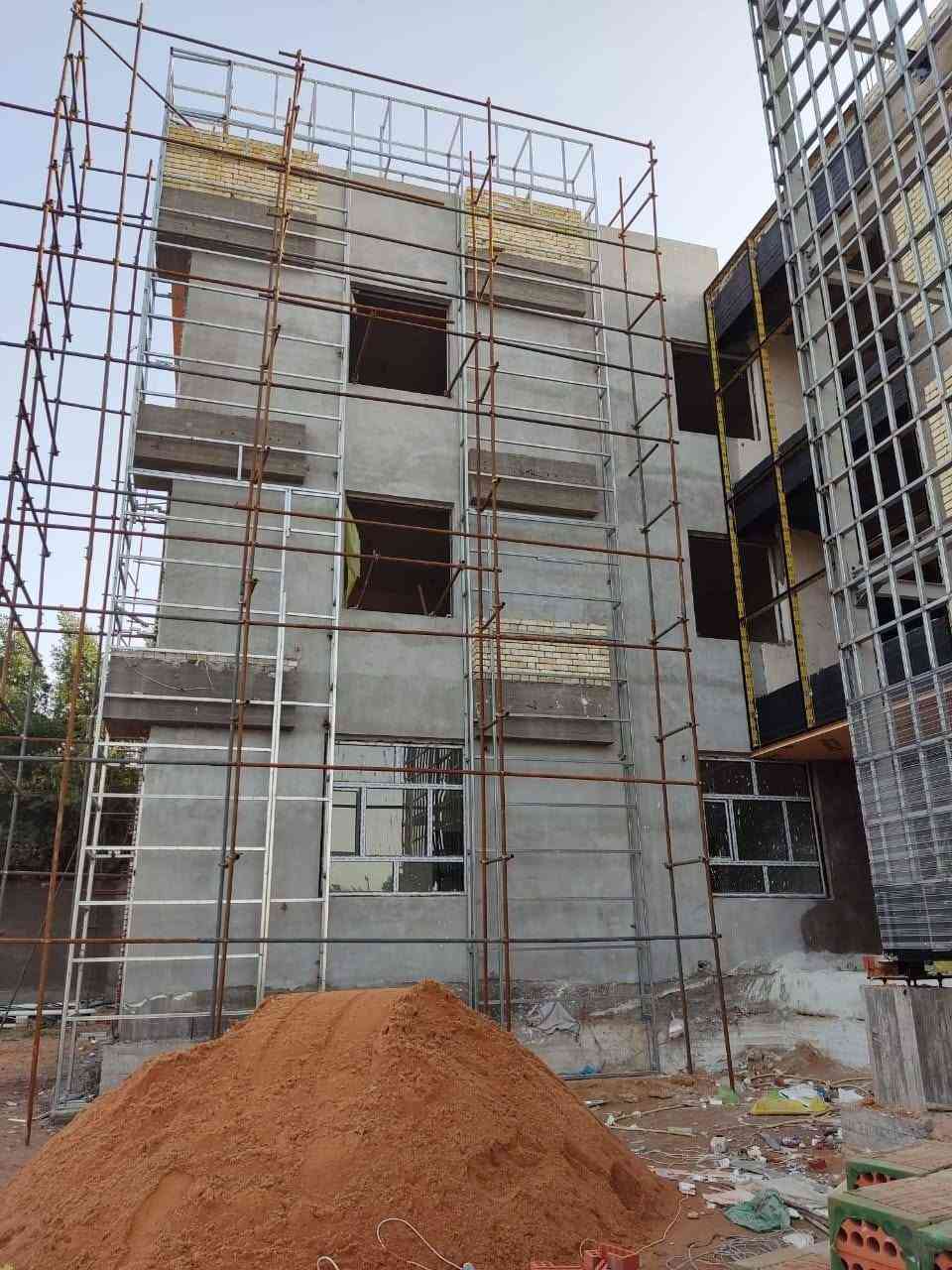 🔧 حدادة التساهل 🔧
لعمل كافة انواع الحدادة والتغليفات

نختص بـ:
✅ ابواب حديد مشغولة 
✅ مظلات وتغليج القرميد والحديد
✅ كرفانات وغرف جاهزة
✅ كافة اعمال الحدادة حسب الطلب

جودة عالية - اسعار مناسبة - شغل متقن
المكان: النجف الاشرف - حي النداء
للاستفسار واتساب او اتصال: ***********

"شغلكم يمنا بأمانة"
