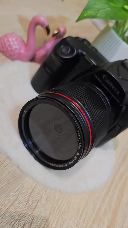 كاميرا 4k  zoom 16 64 ذاكرة  64 دقة حلوة  واي فاي يعني ماتحير بنقل الصور للموبايل والسعر 75 الف يوجد توصيل جميع محافظات العراق 📸🇮🇶#كاميرا #تصوير #تصويري #digitalcamera #explore 
