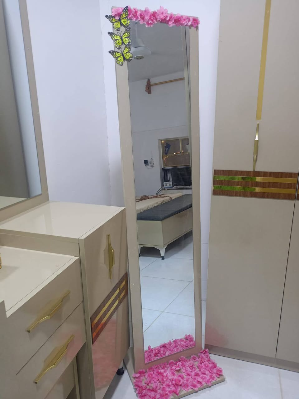 غرفه تركيه • ١١ قطعة • الحكيم الأولى