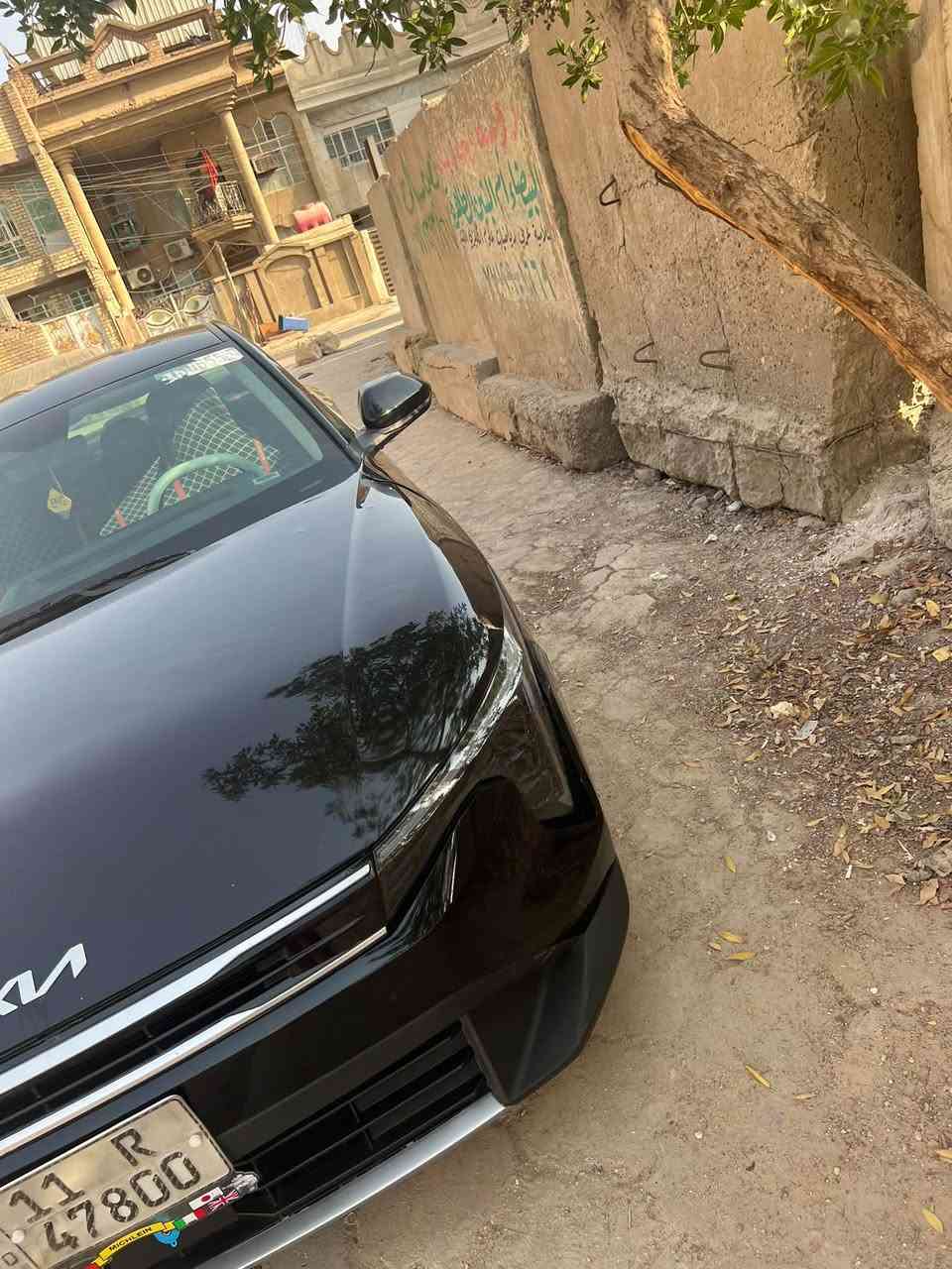 السلام عليكم كيا K4 موديل 2025 لون اسود 
رقم بغداد داخلة بكتاب شهداء بعد الها سنة وشهرين يخلص الحظر مالتها اسوي وكالة 
سيارة ماشيه 49 الف حقيقي
سيارة تحتوي على سايد بريك دكمة
اوتو هولد 
مكينة 2000 دوش
بصمة تشغيل 
مثبت سرعة
مانع انزلاق
رادارات جانية وامامية وخلفية 
سيارة جديدة ونظيفة ومامتعوبة 
حادثها مرفق بالصور بامريكا
مكاني بغداد حي اور 
الشراي يتصل ***********
السعر 145 وبيها مجال
