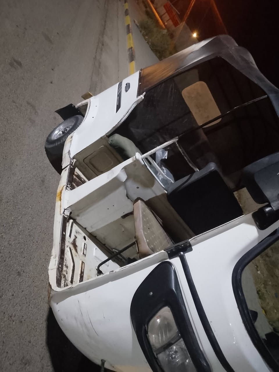 سلام عليكم شباب تكتك البيع موديل 21شهر، 3كفاله عامه سعر 4400وبيه مجال ***********
