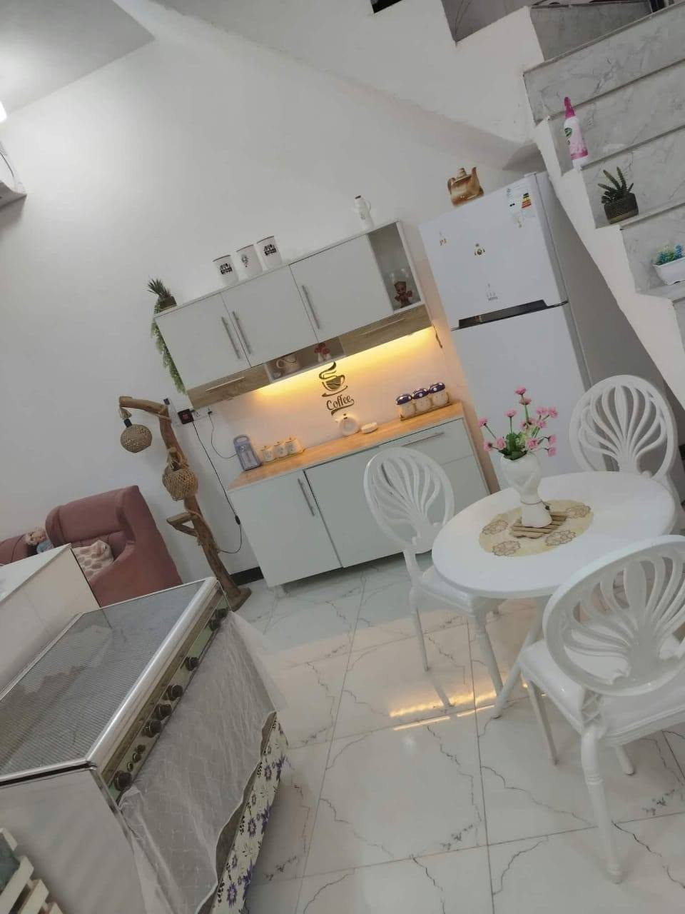 بيت للبيع طابو زراعي مسجل بالبلدية مساحة 100 متر كوت/حي الحكيم شارع ظافر زرزور قرب المدرسة تفاصيل البيت بناء طابوق يحتوي على غرفة وصالة ومطبخ واستقبال السعر ٣٧ للاستفسار الاتصال علي هذا الرقام التاليه ***********
***********
