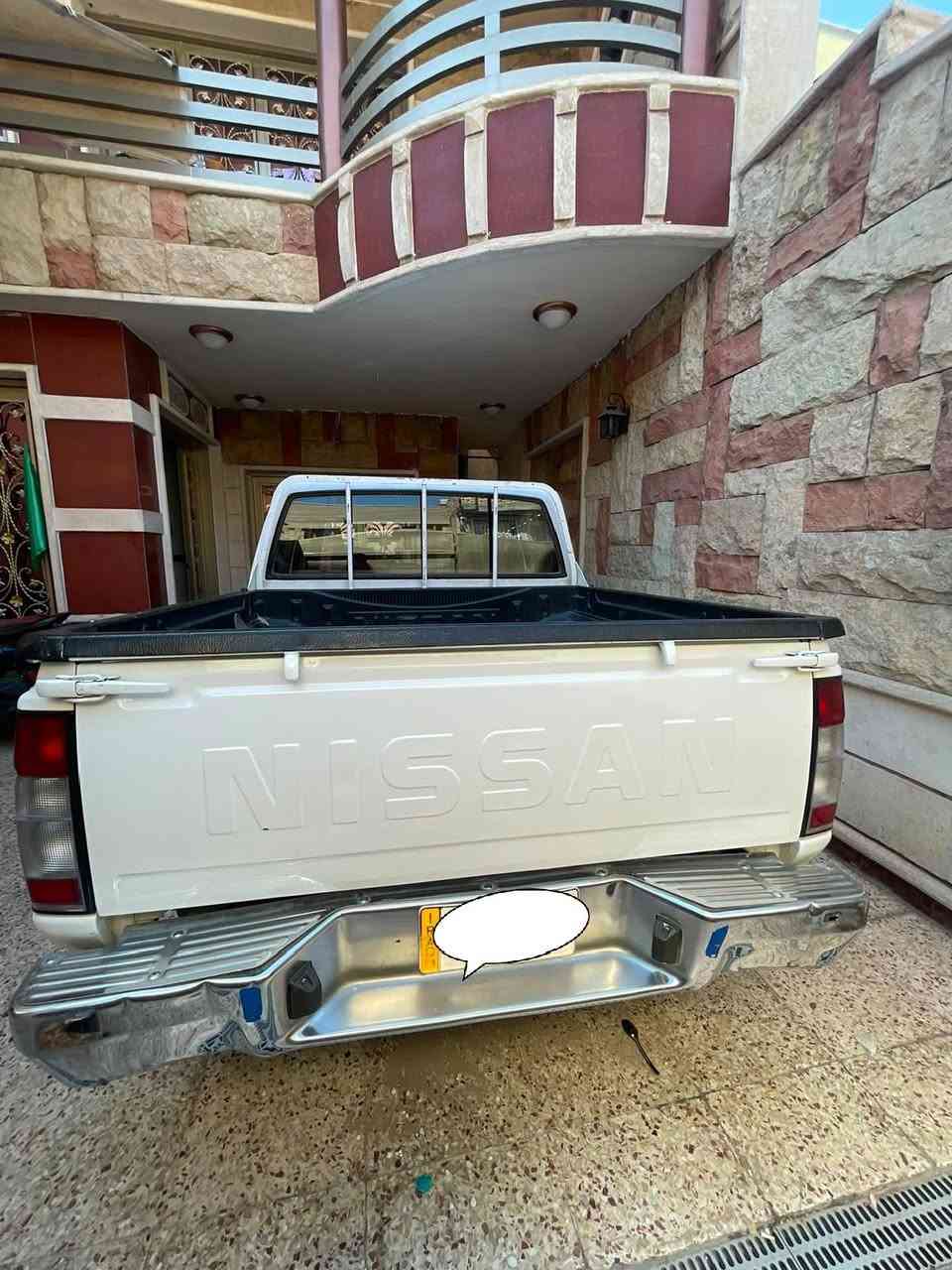 السلام عليكم بيكم نسيان دبل قمارة2005 السيارة حلوة ونضيفة وكاملة من حدادية وكهربائيات تبريد شغال وبيهة خيط تبخير السعر83وبيهة مجال للاستفسار ***********
