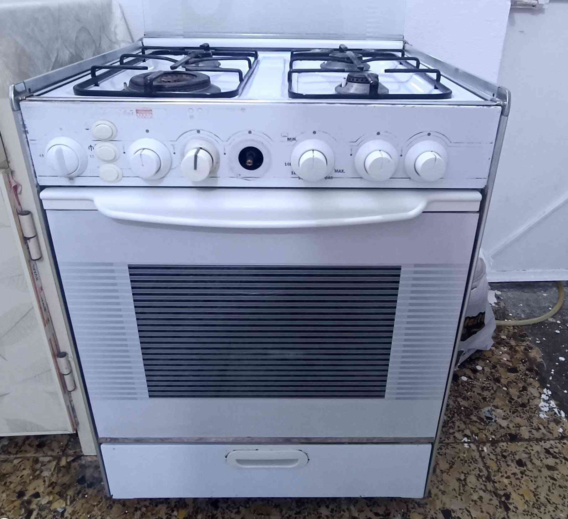 طباخ • نظيف جدا • اربيل