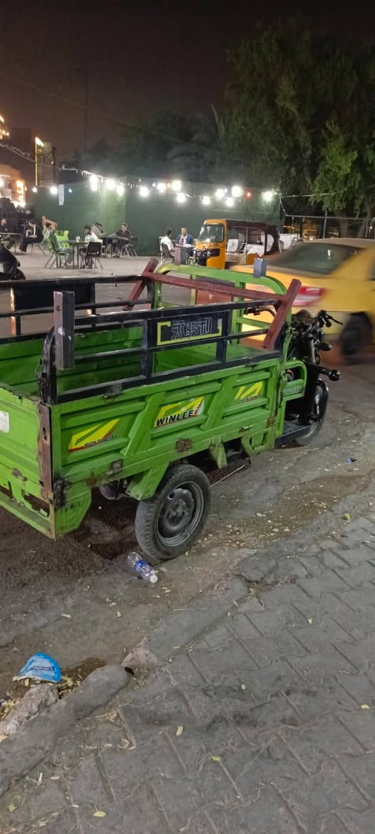 من رخصت مدير الكروب ستوته شحن للبيع مديل 20باتريات 5حجم كبير جدد العنوان بغداد شارع حيفا السعر 850 وبيه مجال الاتصال عل ***********

