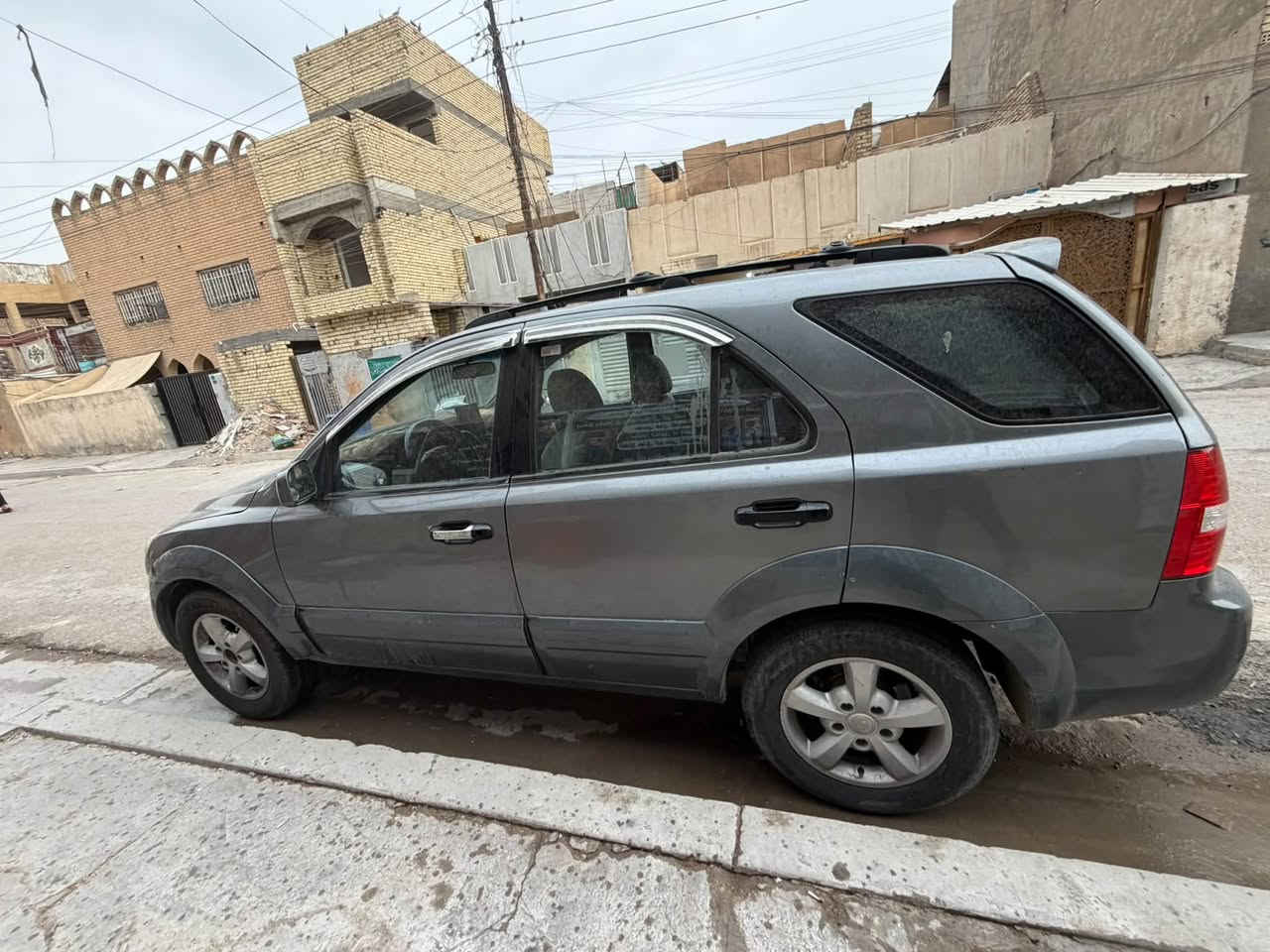 السلام عليكم سورنتو لبيع مديل ٢٠٠٨ بيه مكانات صبغ كير مكينه مكفولات تبريد ثلج كهربائيات شغاله العنوان بغداد رقم الهاتف *********** السعر ٧٢ وبيه مجال
