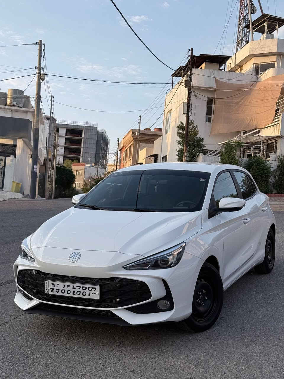 ئێمجی ٣ بۆ فرۆشتن مۆدێلی ٢٠٢٦ گاعی قاڵبی بۆ داناوە لایتەکانی پێشەوەی گۆڕاوە بە سپی تاقم کوشنی تێگیراوە کتابی جام ڕەشی هەیە ڕۆنی تازەیە هەموو شتێکی بۆ کراوە حازر سعری ١١٢ گەڵا مەعامەلە ڕەقەم ***********
