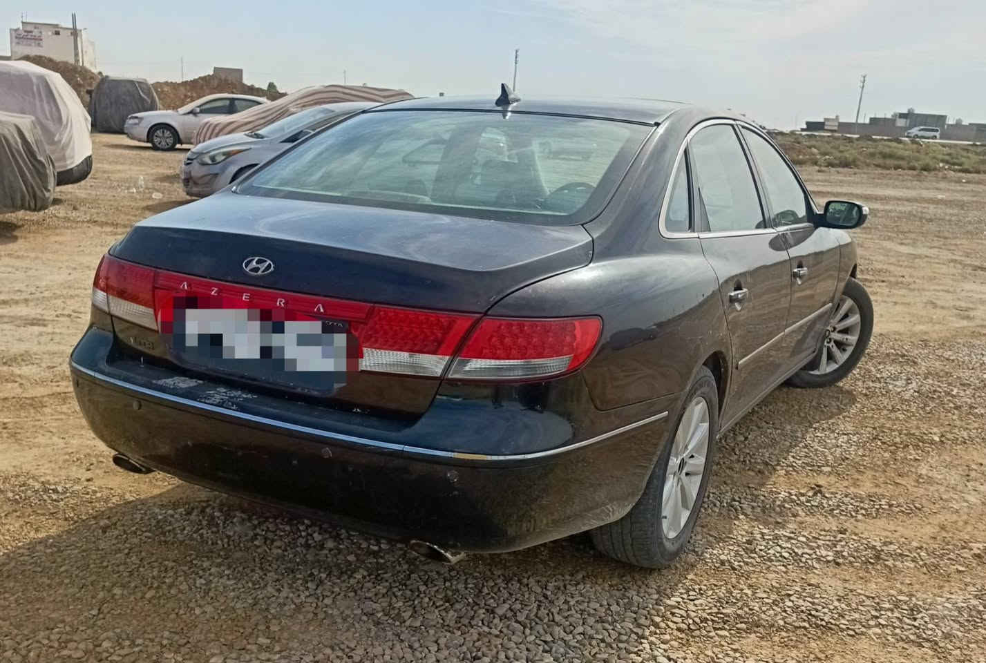 2008 رقم بغداد بأسمي مكينه 3300
 السياره مصبوغه عام وتحتاج صبغه لان الكلير مكشر
 اتكفل كص كلبه لغود شواصي تكم السعر 68 بيها مجال 
مكان السياره ديالى  
للاتصال ***********
