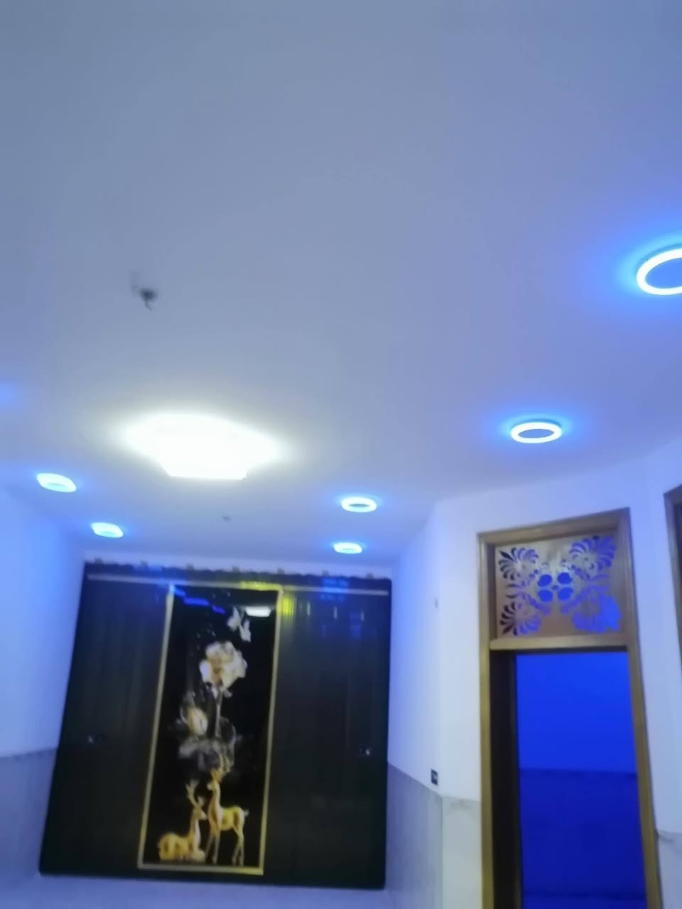 دارللبيع مساحه 240متر طابوزراعي سند 25صرف موقع الدار طهمازيه قبل محطة وقود الود يبعد عن الشارع العام 80متر تقريبأ كلش قريب الشارع العام 
تفاصيل اكثر عن العقار اوالسعر التواصل خاص اوتصال 👇
***********اتصال 
***********وتساب 
من الديه عرض عقاره اوشراء عقار يرجئ مراسلتنا اولاتصال بنأ............................
