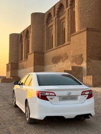 كامري ٢٠١٣ • وارد أمريكي • تبديل باب السائق