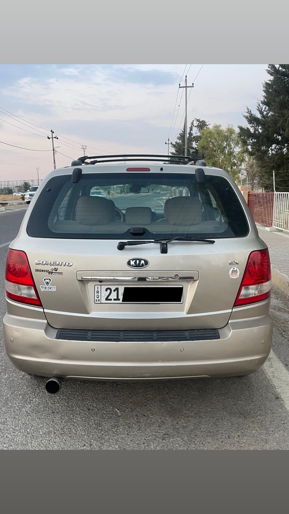 � بۆ فرۆشتن – KIA SORENTO 2006

🔹 مۆدێل: 2006
🔹 مەکینە: 3.5 V6 – 6 سلندر
🔹 گیربۆکس: ئۆتۆماتیک
🔹 سیستەمی جوڵان: 4×4
🔹 ڕەنگ: /خۆڵەمێشی
🔹 نەقسی نییە
🔹 سەیارەکە پاک و جوان و ڕێکە
🔹 ناوەوە پاک و پارێزراوە
🔹 هەمو گیانی بەشەرت دەفتەر بەنزینی هەیە   👌🔥 🔹سەیارەکە کلینە تەنها یەک بست ساردی هەیە فقط
💰 نرخی: [83 مجال]
📍 شوێن: کەرکووک
📞 ژمارەی پەیوەندی: [***********]