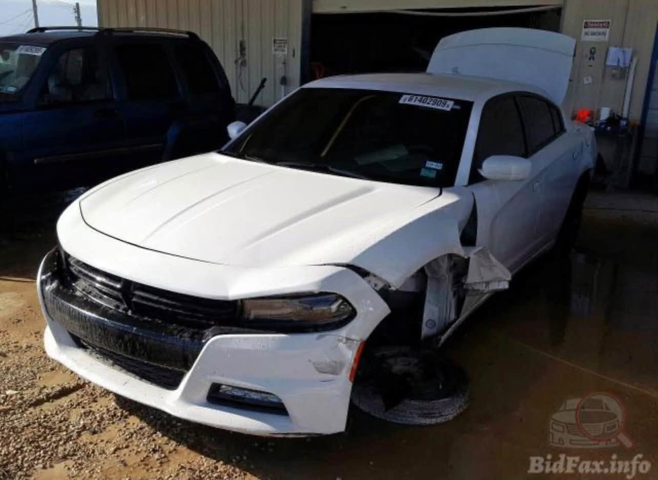 ‏ DODGE CHARGER 2018 R/T
دوج جارجر ار تي R/T موديل 2018

صور الضرر موجودة بدون ايرباك وسونار 

•المواصفات :

▪️السيارة: دودج جارجر R/T

▪️الموديل: 2018

▪️المحرك: 5.7L (ثمانية سلندر)

▪️لايتات زينون عالي ناصي مع حاجب LED متغير 

▪️بصمات عدد 2 للأبواب مع بصمة تشغيل

▪️كامرة خلفية دوارة اصل مع الستيرن

▪️حساس خلفي

▪️شاشة حجم كبير

▪️كشنات السيارة جلد 

▪️تحكم فول كهرباء لكرسي 

▪️تبريد قطعتين امامي وخلفي

▪️سستم صوت الپاين ALPINE 

▪️تشغيل عن بعد

▪️سبويلر في الجنطة 

▪️تدفئة وتبريد كشنات 

▪️شفتات ستيرن 

▪️كزوز بلادي

▪️تحكم ستيرن جهتين بلوتوث وحاكية وكروس سرعة وتحكم صوت 

▪️نظام ABS مانع انزلاق

▪️كشنات خزن ميموري 

▪️ويل نجمة وتخم تاير جديد

▪️رادار جانبي

▪️مرايا الجانبية والوسطية تعتيم ذاتي 

◼️عداد المشي 87 الف 

سنوية ورقم جديد بسمي شرط التحويل 

السيارة عليها ادامة كاملة وبدون نقص صدر وبرمجة مراوح  وتنظيف غرفةالاحتراق وجاهزة ..

السعر المطلوب : 170ورقة وبيها المجال.
 
مكانها بغداد 

الاستفسار اتصل ع رقم ***********

نص مكتوب في الصور:
- BidFax.info
- BidFax