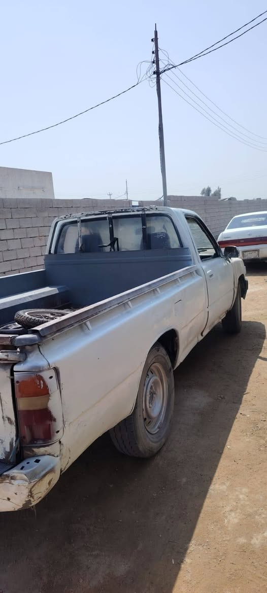 السلام عليكم بيكب موديل 96 رقم ميسان السعر 20 رقم ***********
