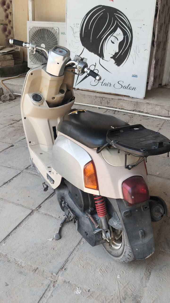 ماكس بوليس نضافه فول جاهزه من كلشي سلف هندر كهربائيات كله شغاله مكينه شرط مامفتوحه أخذه وين متريد
دراجه مال جناي ***********
