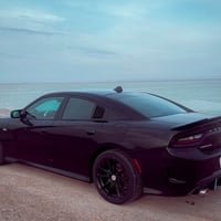 تشارجر SXT • ٢٠٢٠ • غاز لاندروز